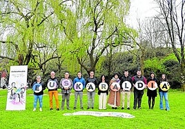 Integrantes de la alineación de Euskaraldia en Urnieta.