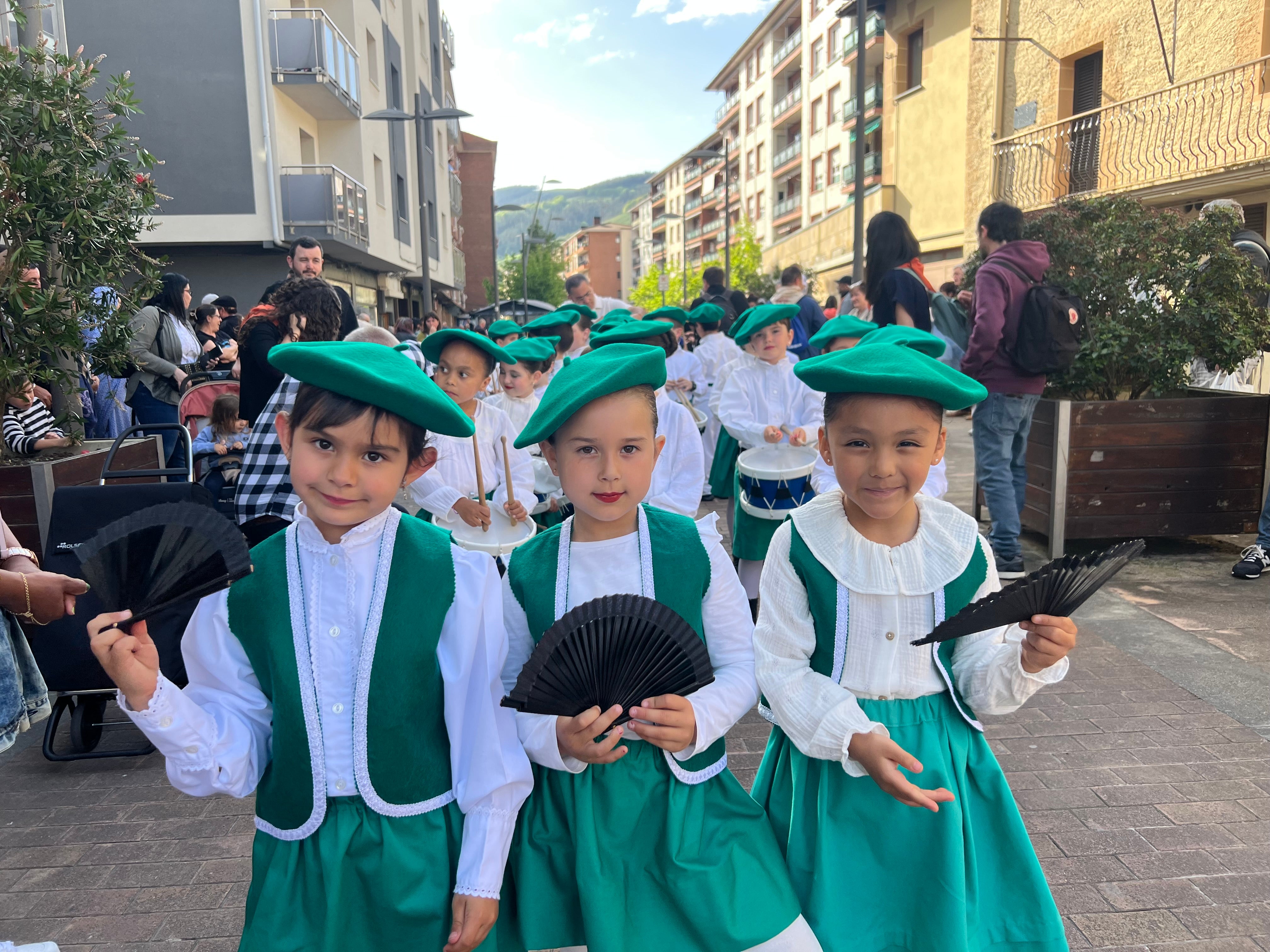 La fiesta continúa en Legazpi