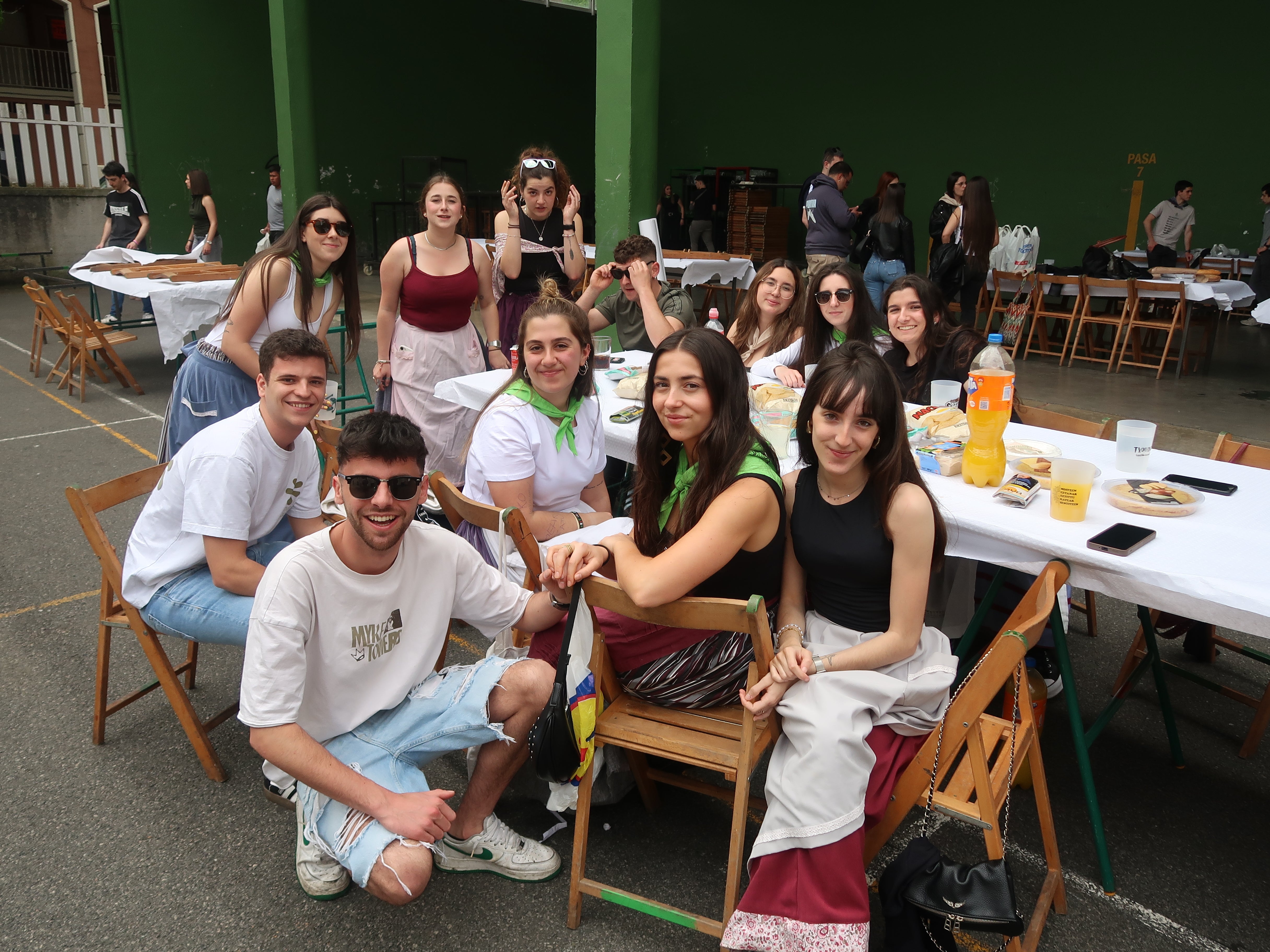 La fiesta continúa en Legazpi