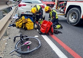 Parte de la bici del ciclista arrollado en Calpe el mes pasado.