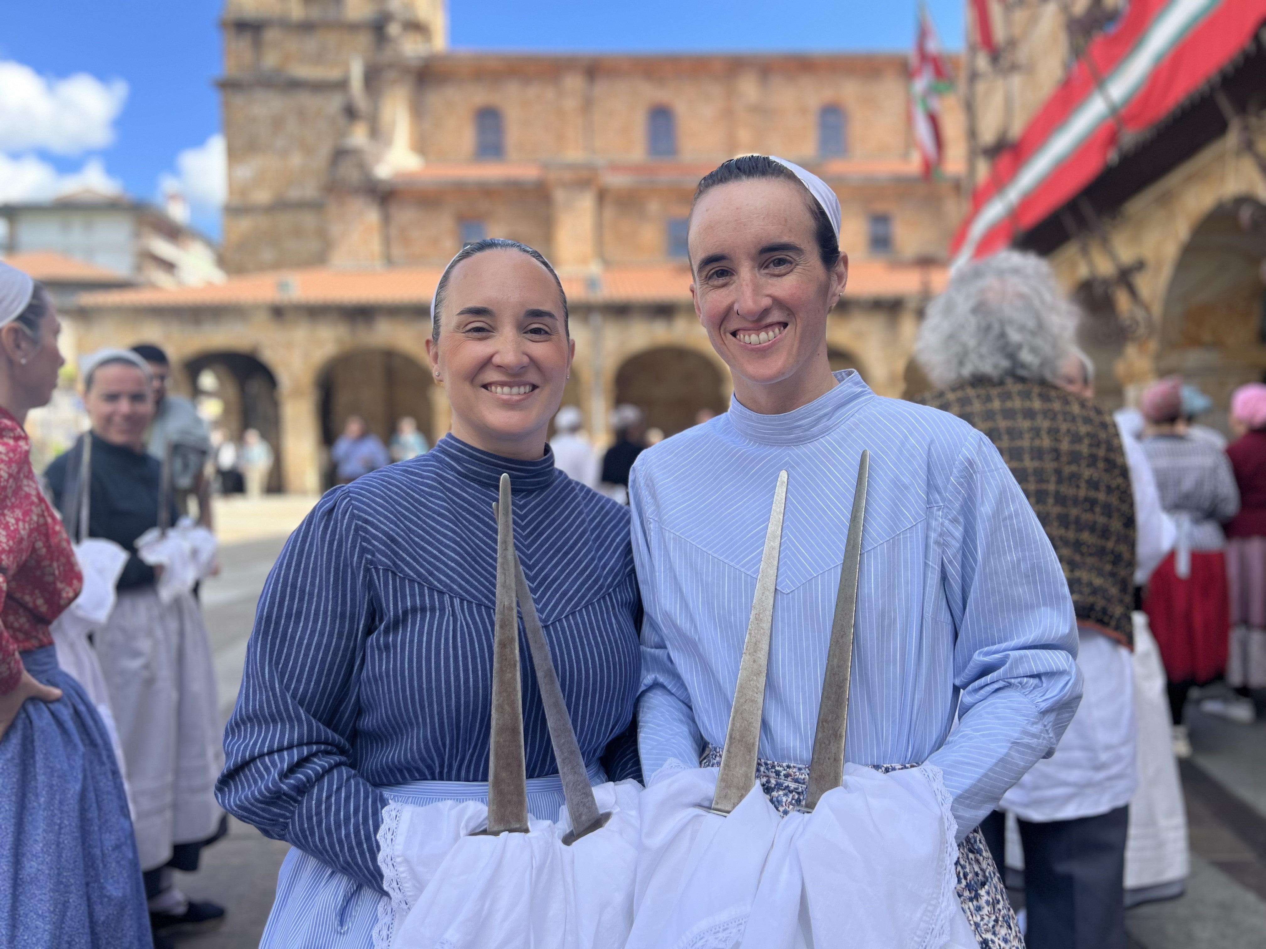 Histórica y emotiva Ezpata Dantza
