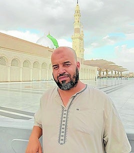 El presidente de Fivasco es el abogado Aziz Messaoudi.