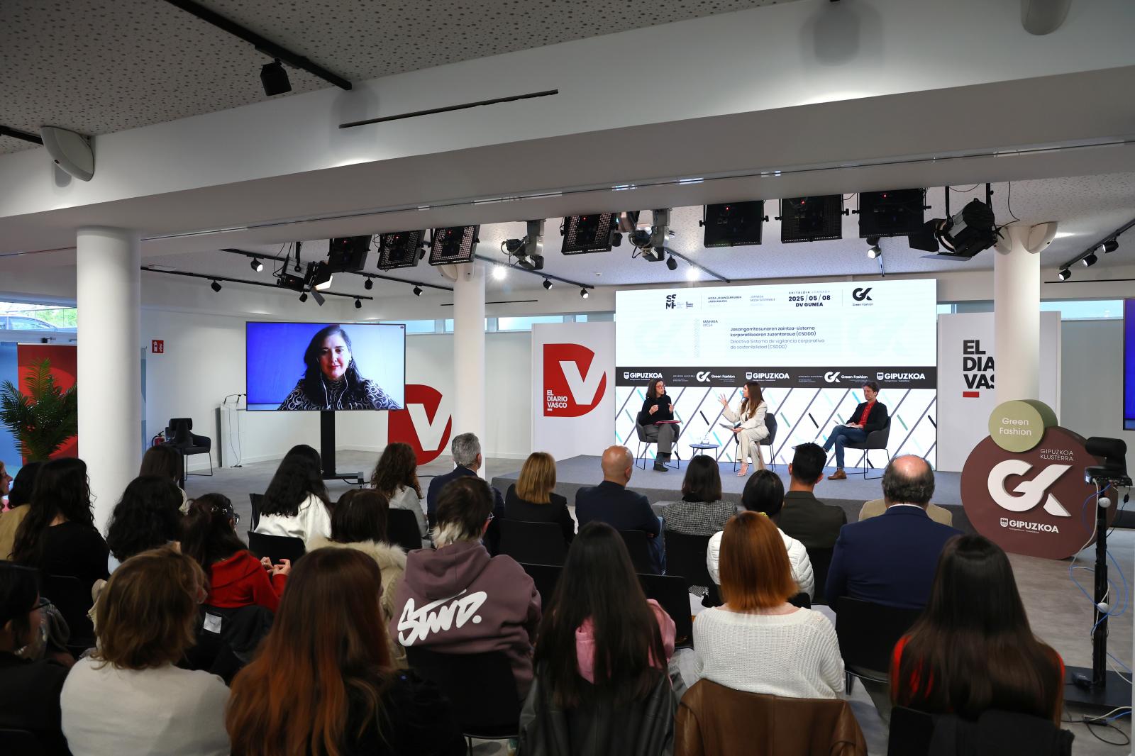 El Foro de Moda Sostenible en DV Gunea, en imágenes