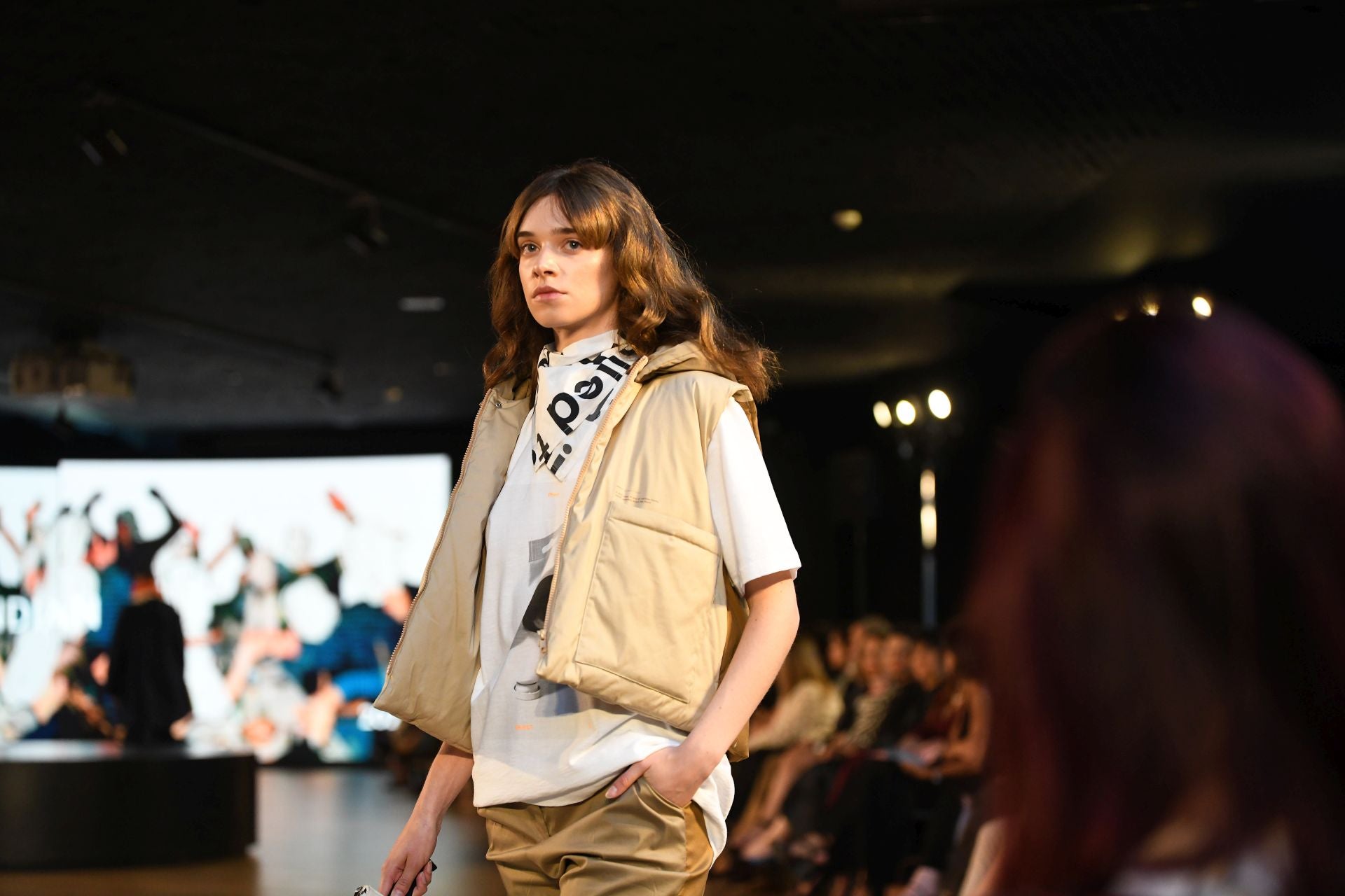 Desfile de Loreak Mendian en Balenciaga