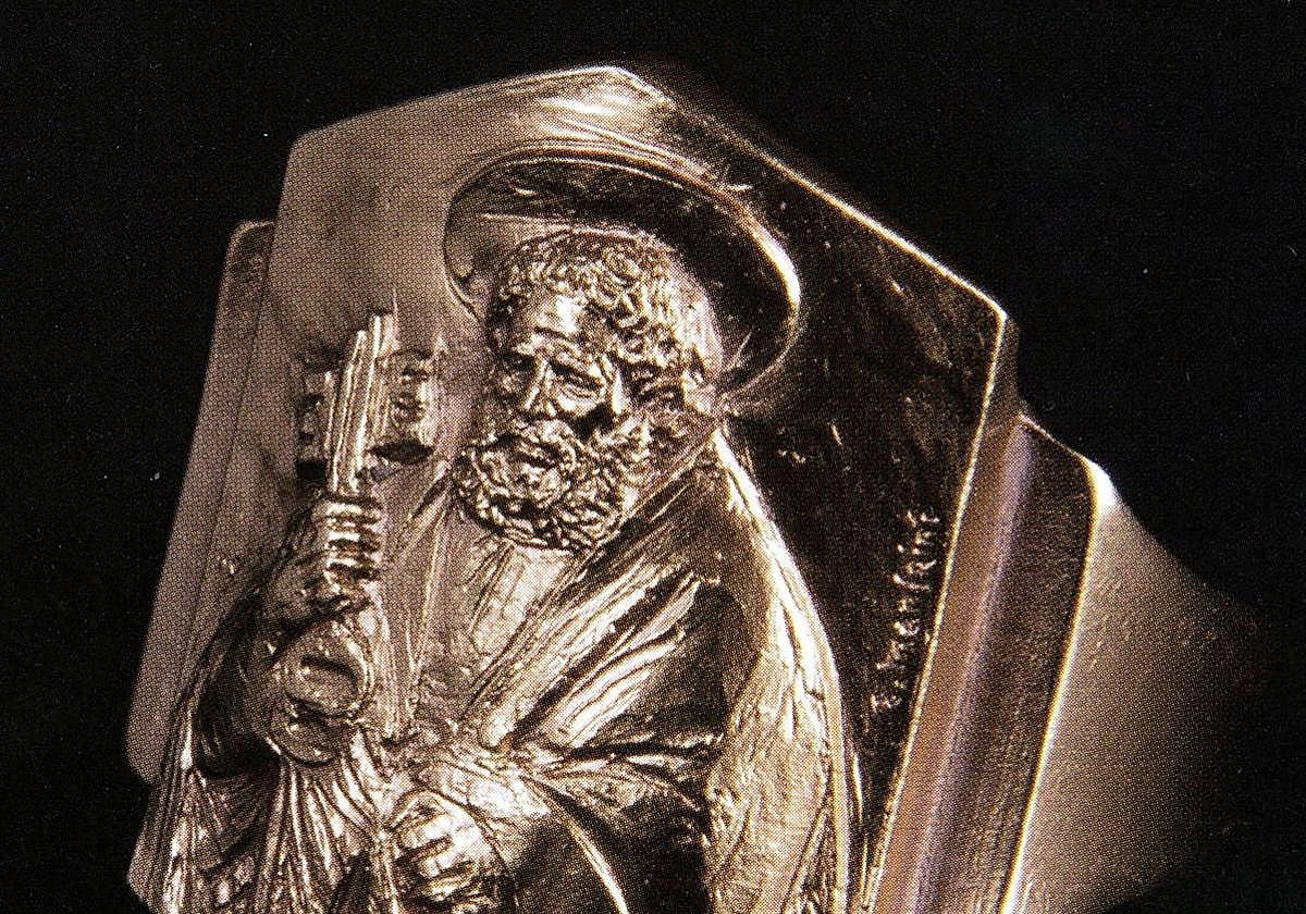 ¿Cuál es el significado del anillo que luce el Papa?