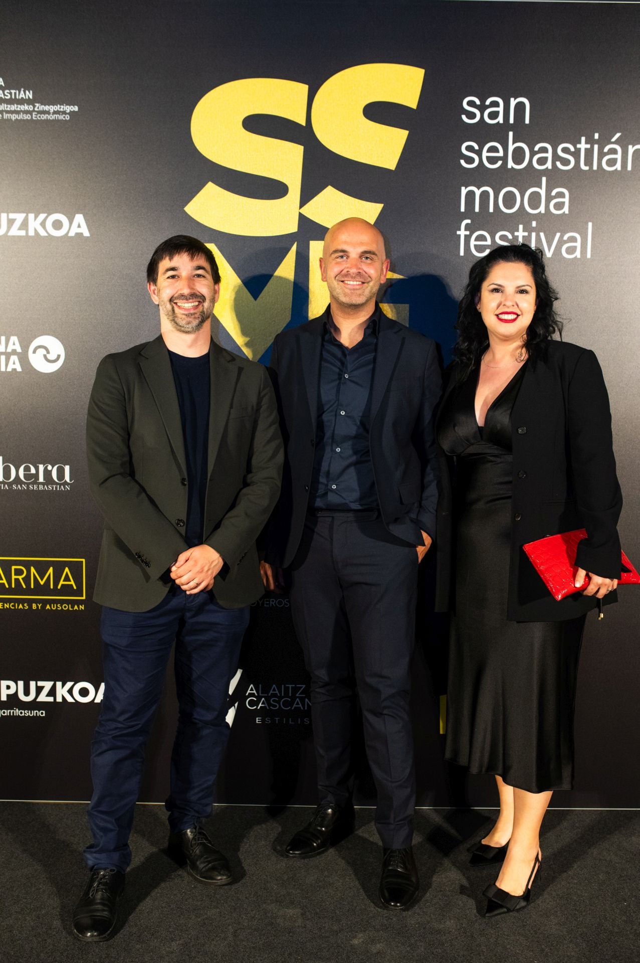 Diversión en el photocall de Loreak Mendian