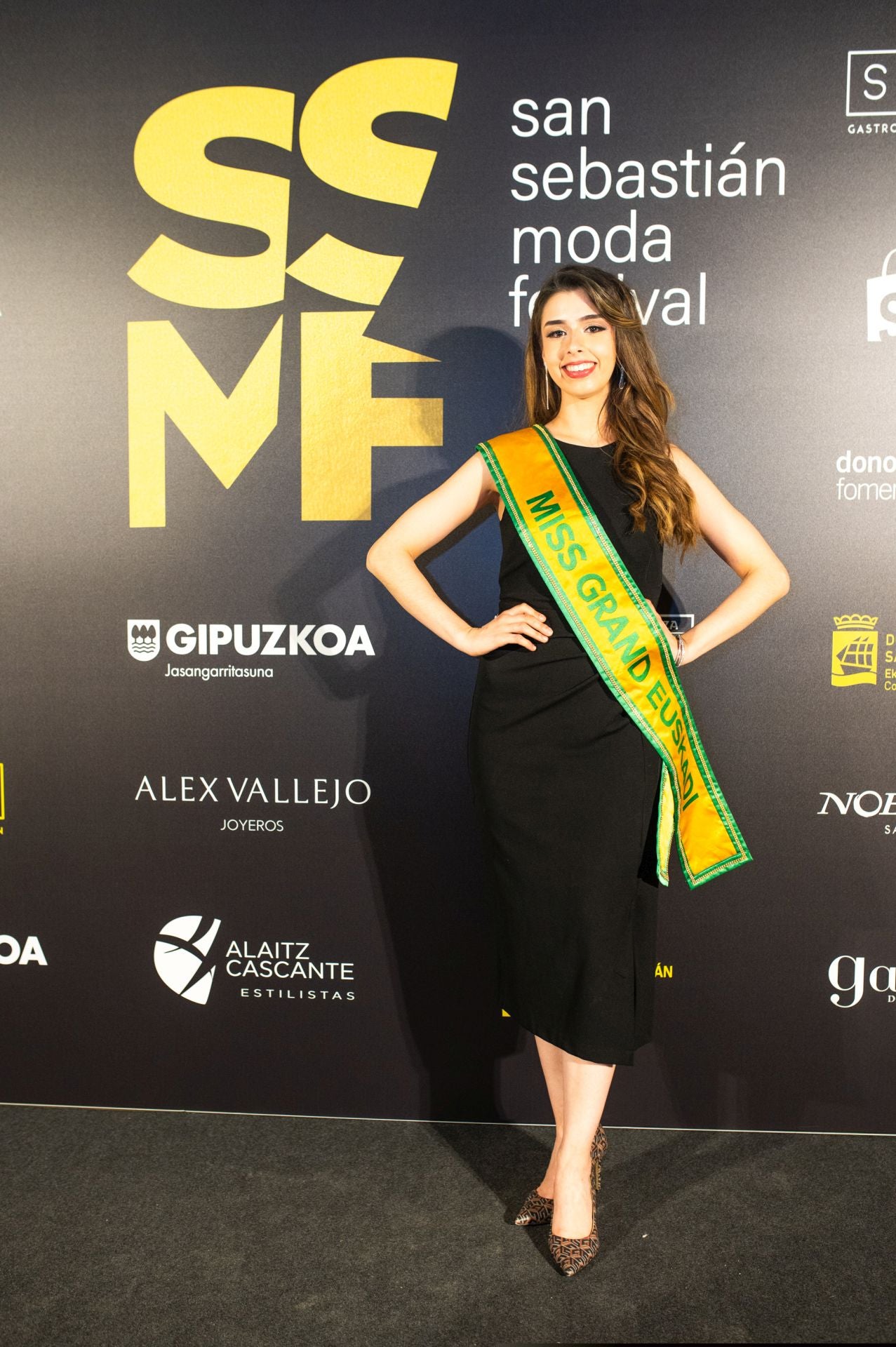 Diversión en el photocall de Loreak Mendian