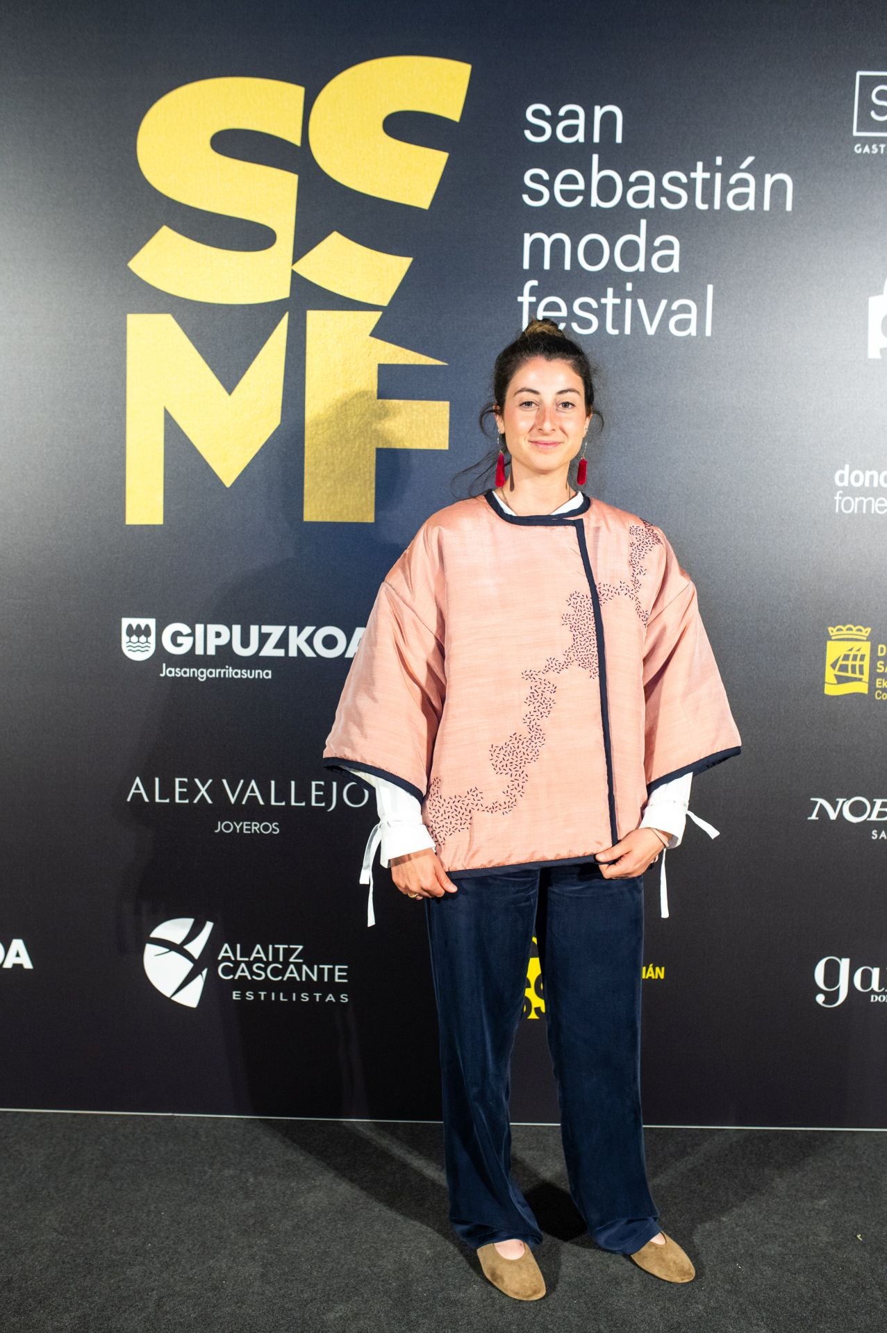 Diversión en el photocall de Loreak Mendian