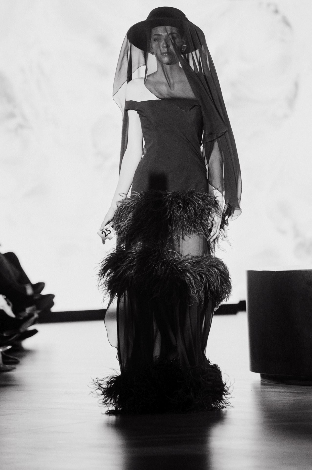 Ze García deslumbra en Balenciaga