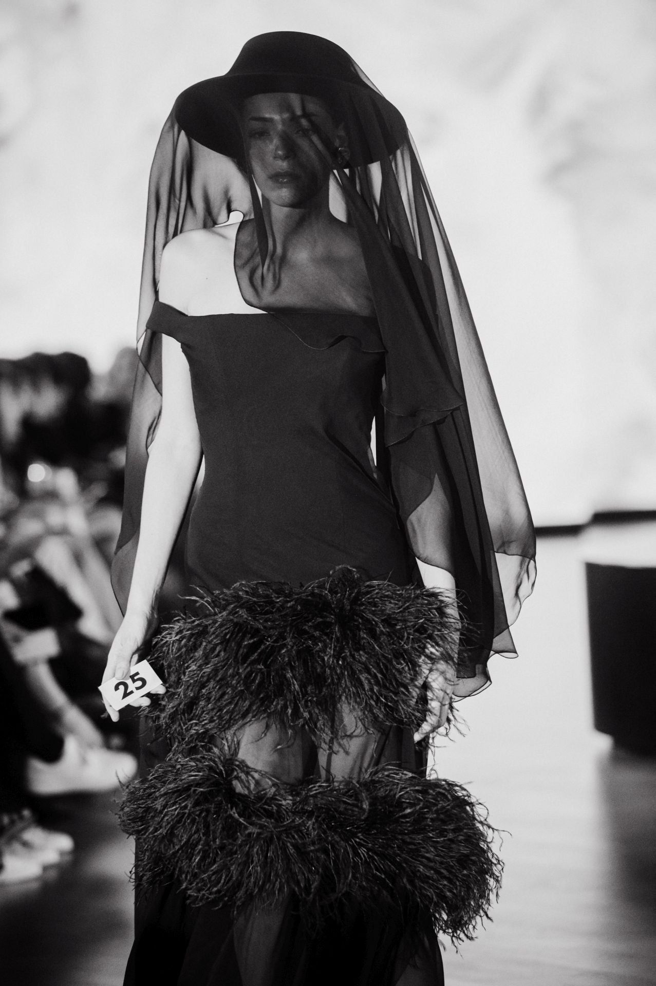 Ze García deslumbra en Balenciaga