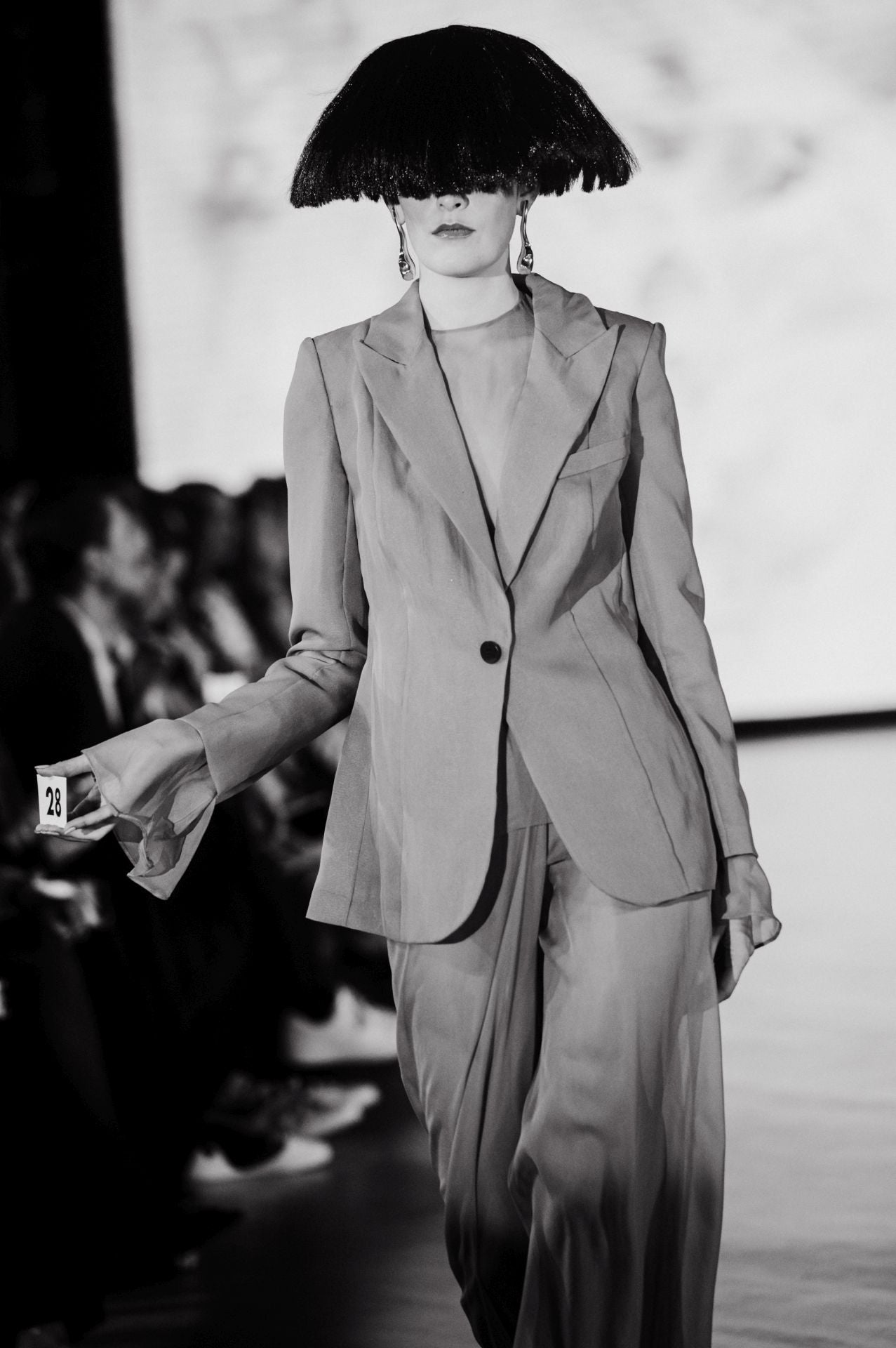 Ze García deslumbra en Balenciaga