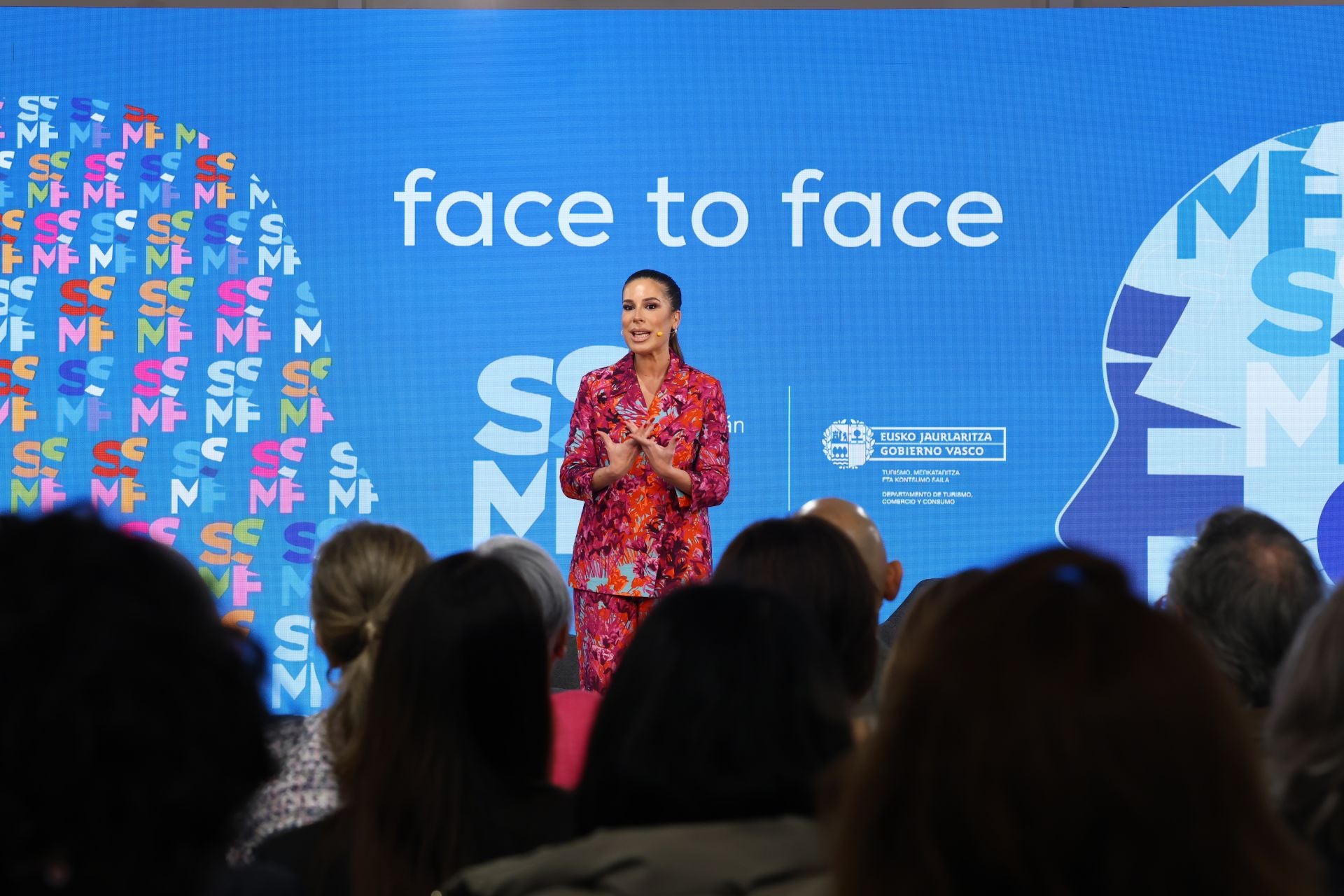 El encuentro &#039;Face to Face&#039;, en imágenes