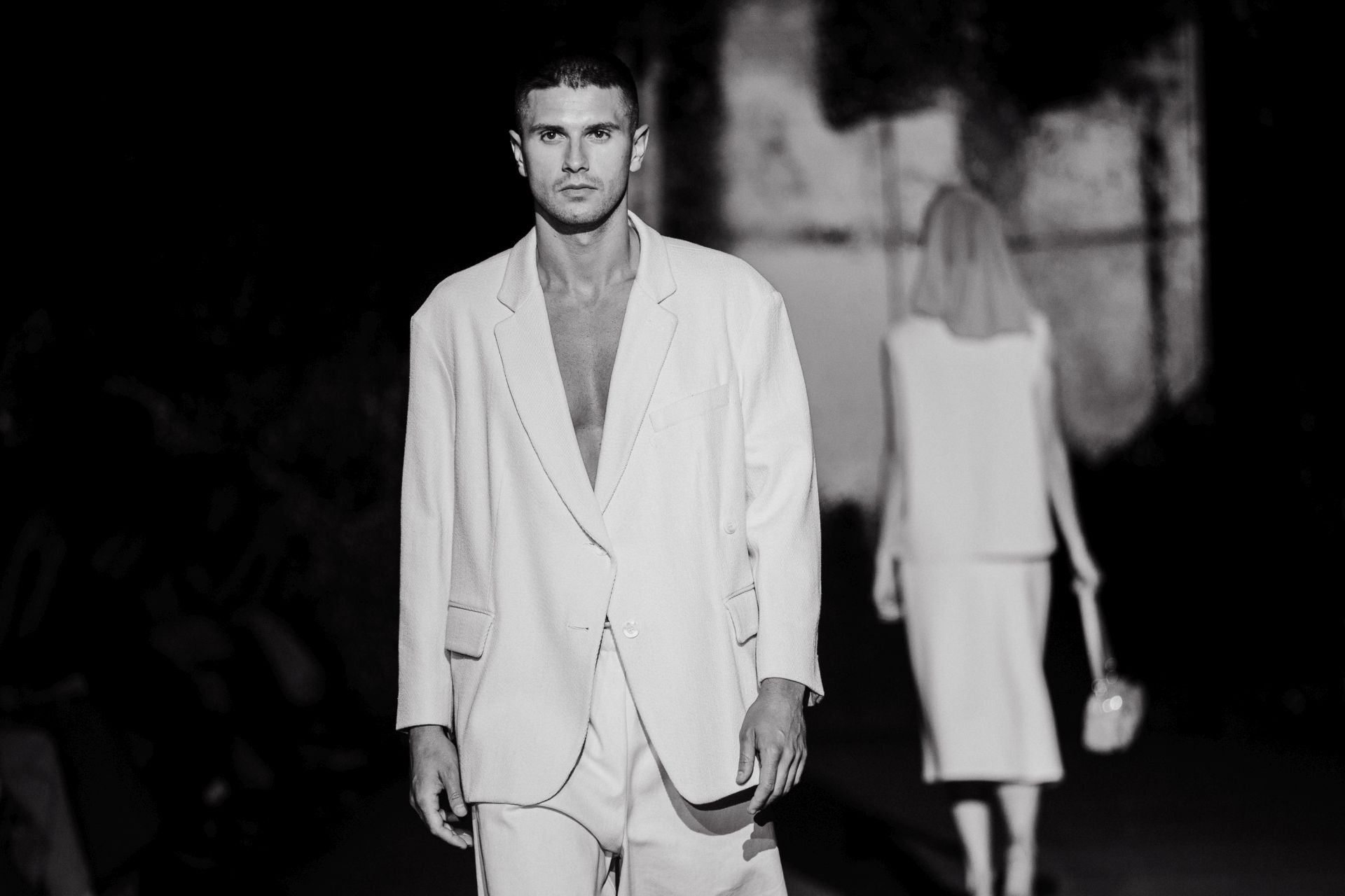 Desfile de Noventa Grados en San Telmo