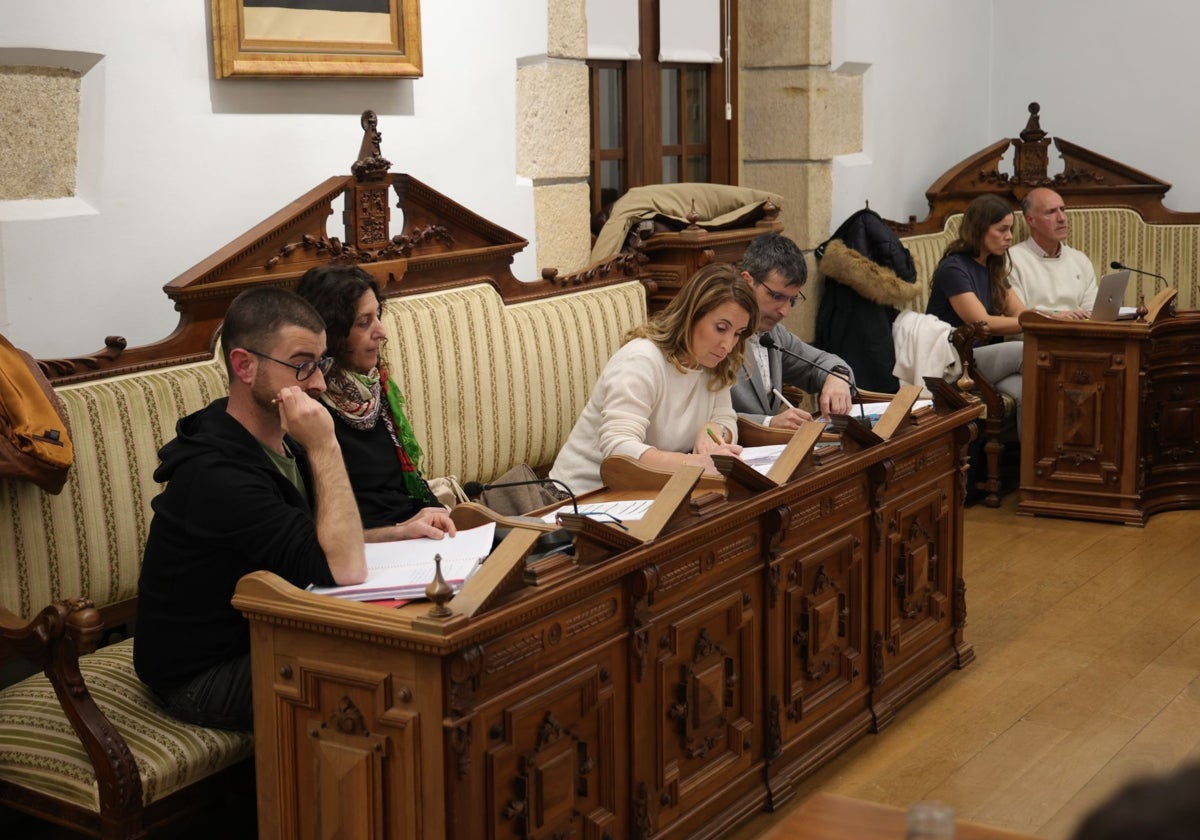 Concejales de EAJ-PNV durante un pleno municipal.