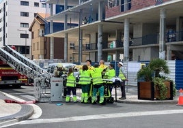 Herido un operario tras caer de una altura de cuatro metros en un edificio en construcción en Donostia