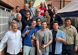 Foto de familia de los participantes del torneo, dentro del que hubo cuatro nuevos jugadores.