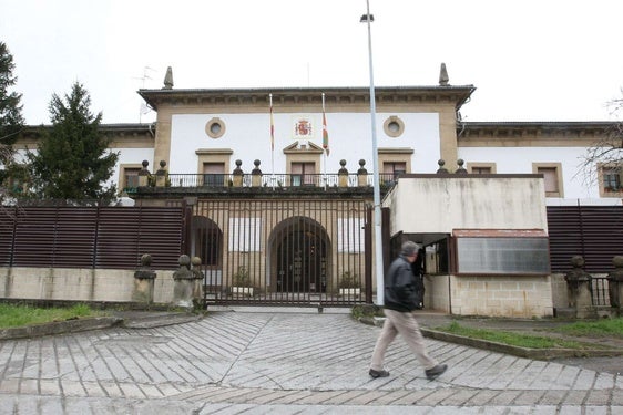 Puerta de acceso a la prisión donostiarra de Martutene.