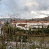 Terrenos de los cuarteles de Loiola, cuya compra obligará al Ayuntamiento a elevar su nivel de endeudamiento.