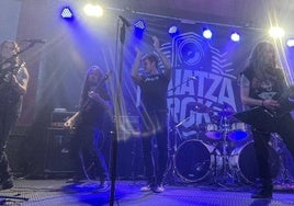 Los añorgatarras Asgarth, en un concierto tras su vuelta a los escenarios.