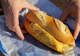 Bocadillo de tortilla de patatas del Juantxo.