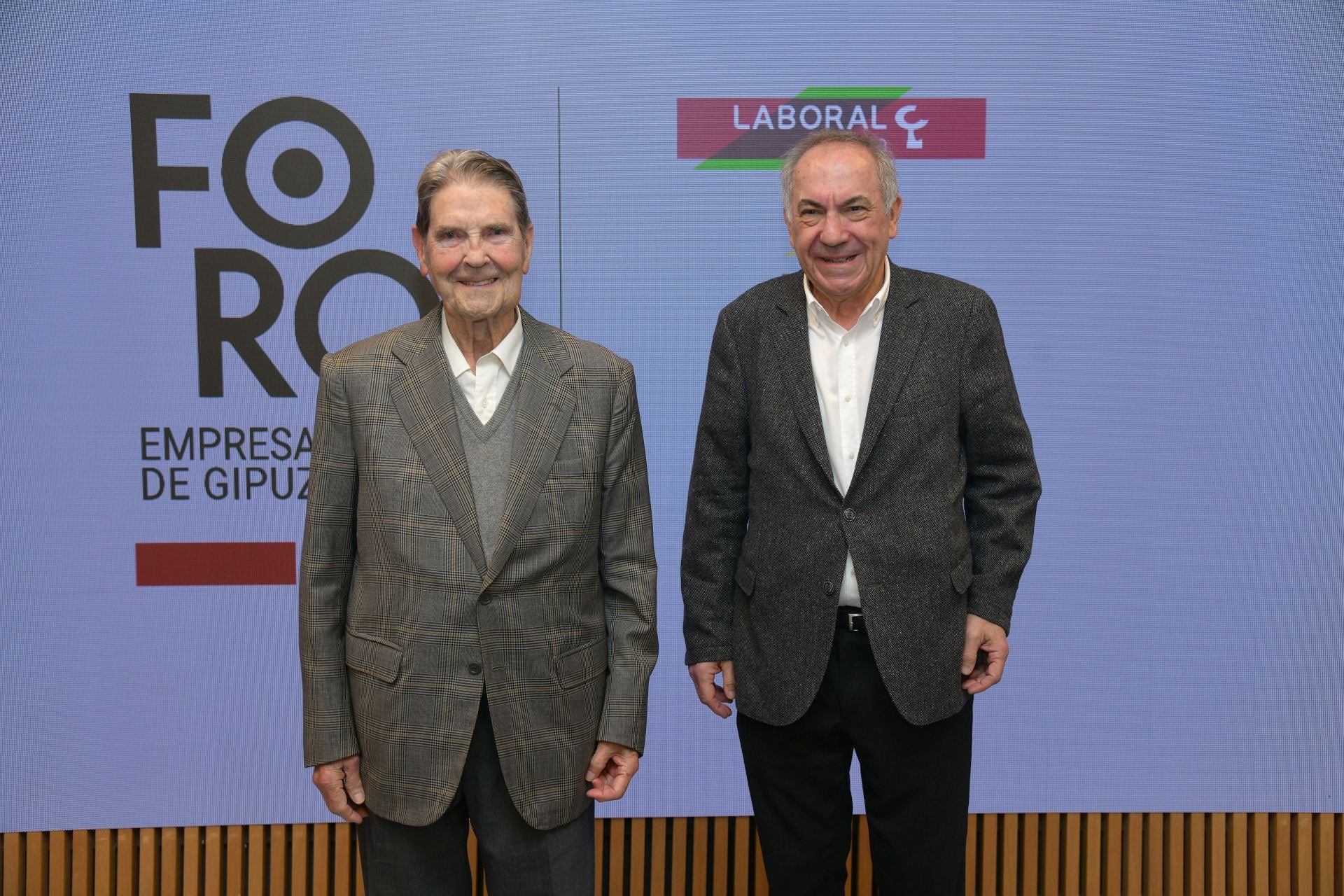 Juanjo Etxeberria (Bankoa) y Carlos Etxeberri (periodista).