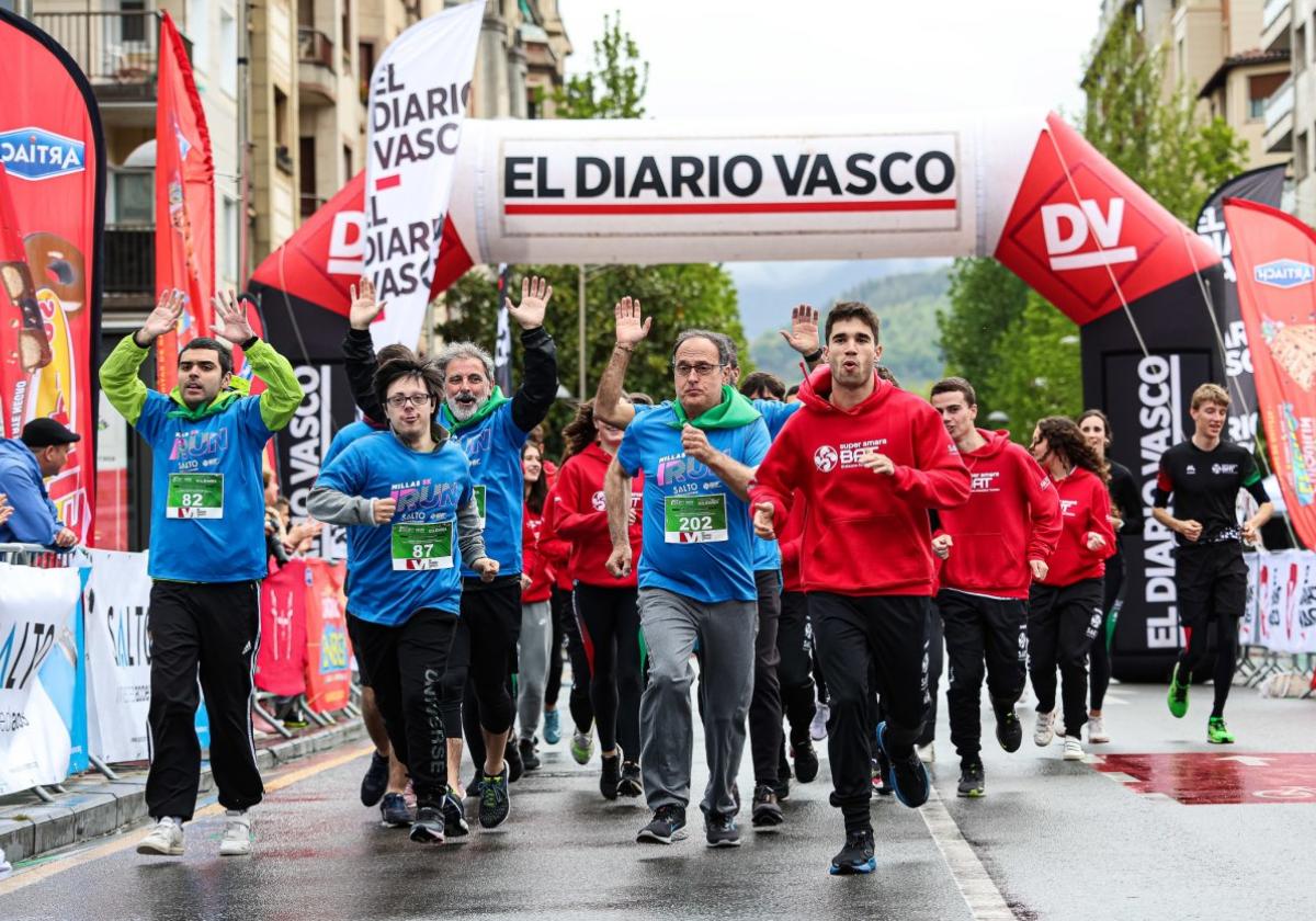 La 'Millas de Irun 5K Salto Foundation' junta competición y deporte inclusivo en la misma jornada.
