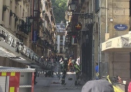 El letrero presentaba una rotura que pudo ocasionar su caída.