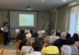 Participantes del Foro +65, dentro del cual, se organizan diversas charlas.