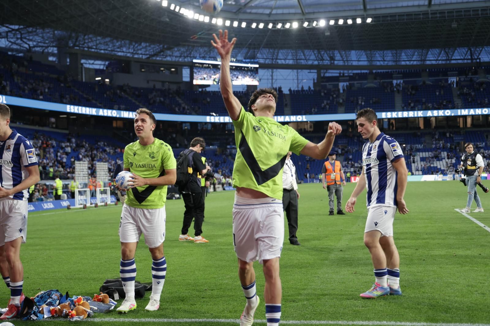 La gran despedida de Imanol Alguacil al Reale Arena