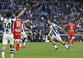 Videorresumen y goles del Real Sociedad 3 - Girona 2