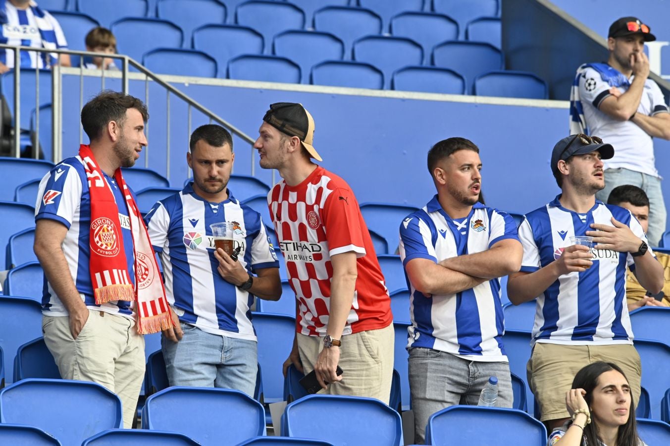 ¿Has estado en el Reale Arena? Búscate en nuestras fotos