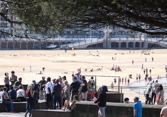 A pesar del sol de este fin de semana, a partir de mañana se espera un descenso en las temperaturas con lluvia incluida.