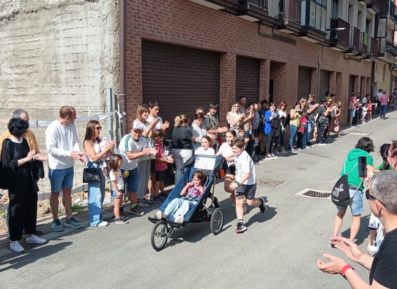 Festa giro zoragarria Eitzan