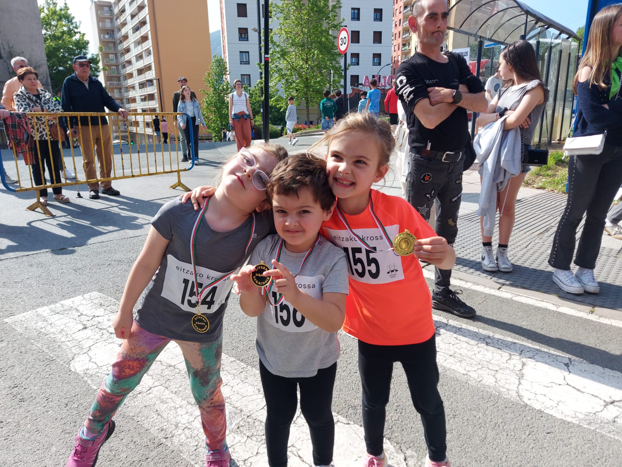 Festa giro zoragarria Eitzan