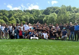 El protagonismo de la jornada fue para los equipos cadetes que el fin de semana sellaron los ascensos en el último partido de liga apoyados por familiares y amigos.