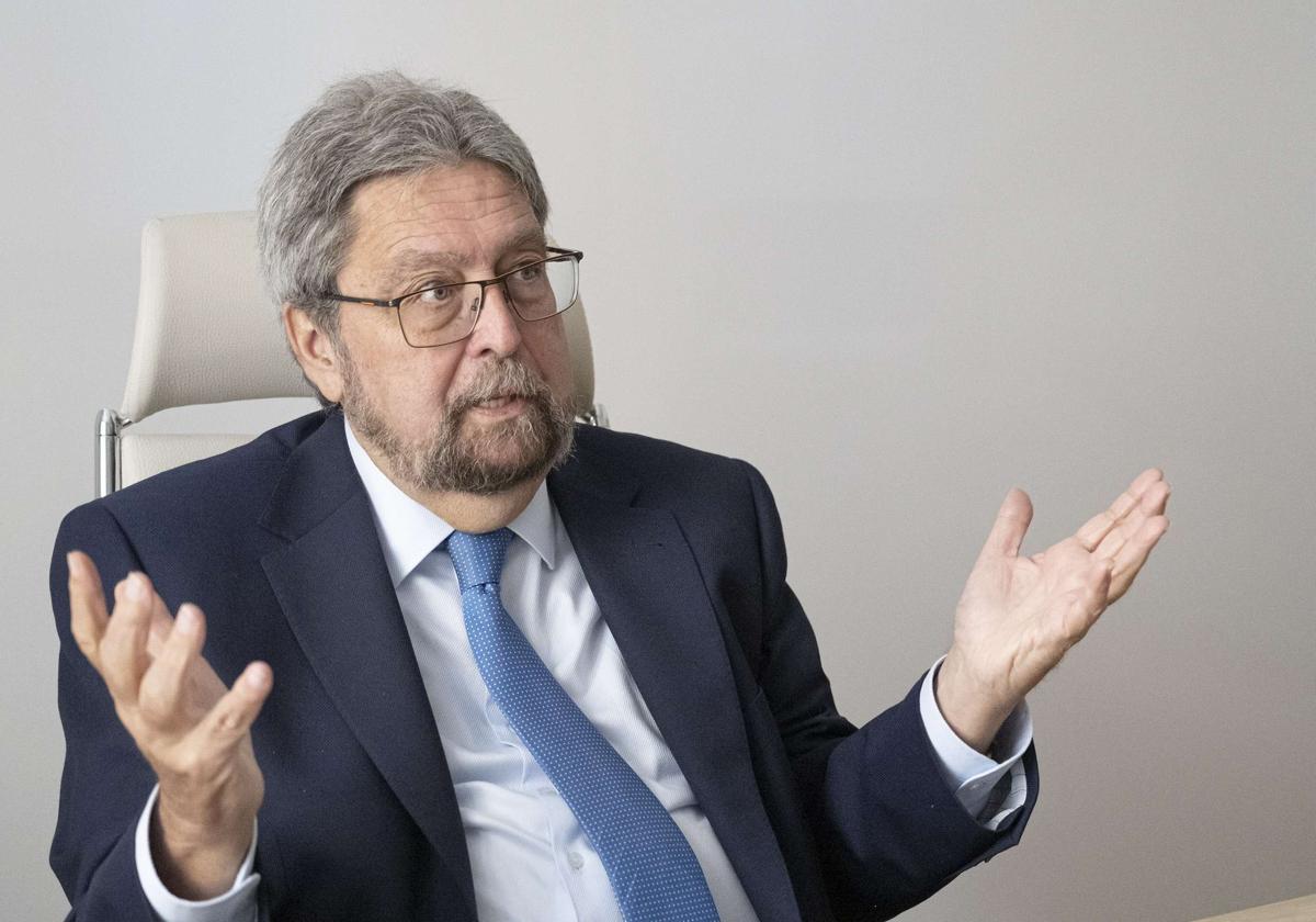 Manu Lezertua, Defensor del Pueblo vasco, el Ararteko.