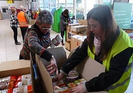 Actualmente, más de 100 familias de Oñati reciben ayuda del Banco de Alimentos.