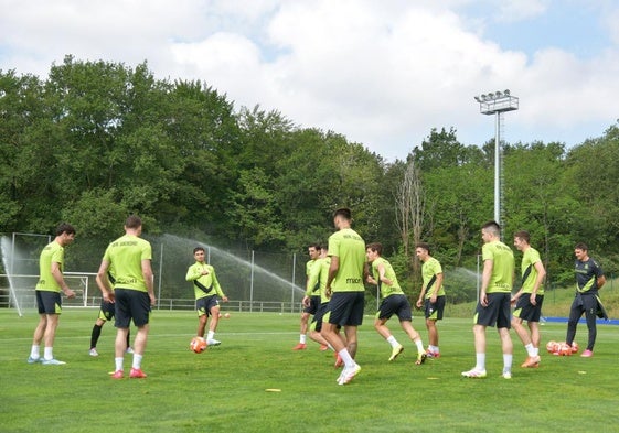 Imagen de archivo de un entrenamiento de la Real en Zubieta.