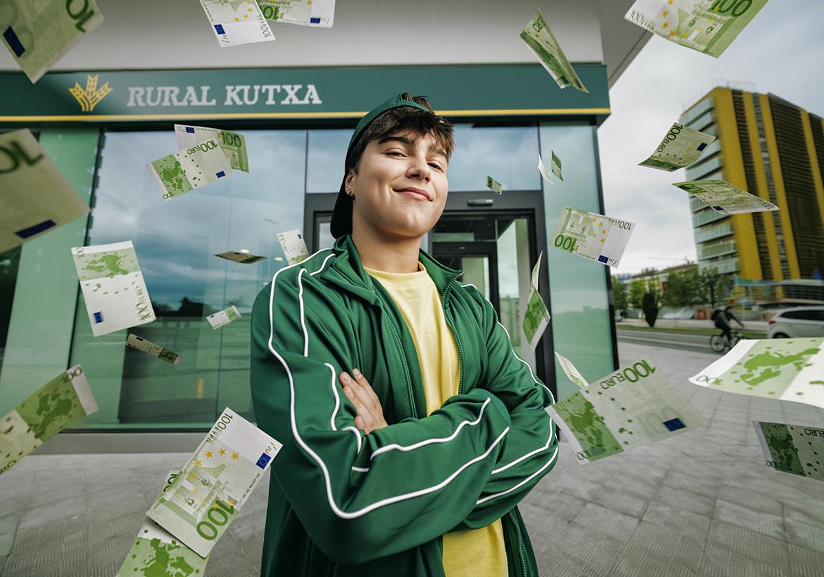 Rural Kutxa lanza la segunda edición de «Beka Bikain», un reconocimiento al esfuerzo académico del alumnado