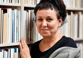 Olga Tokarczuk-en lana, protagonista bihar liburutegian.
