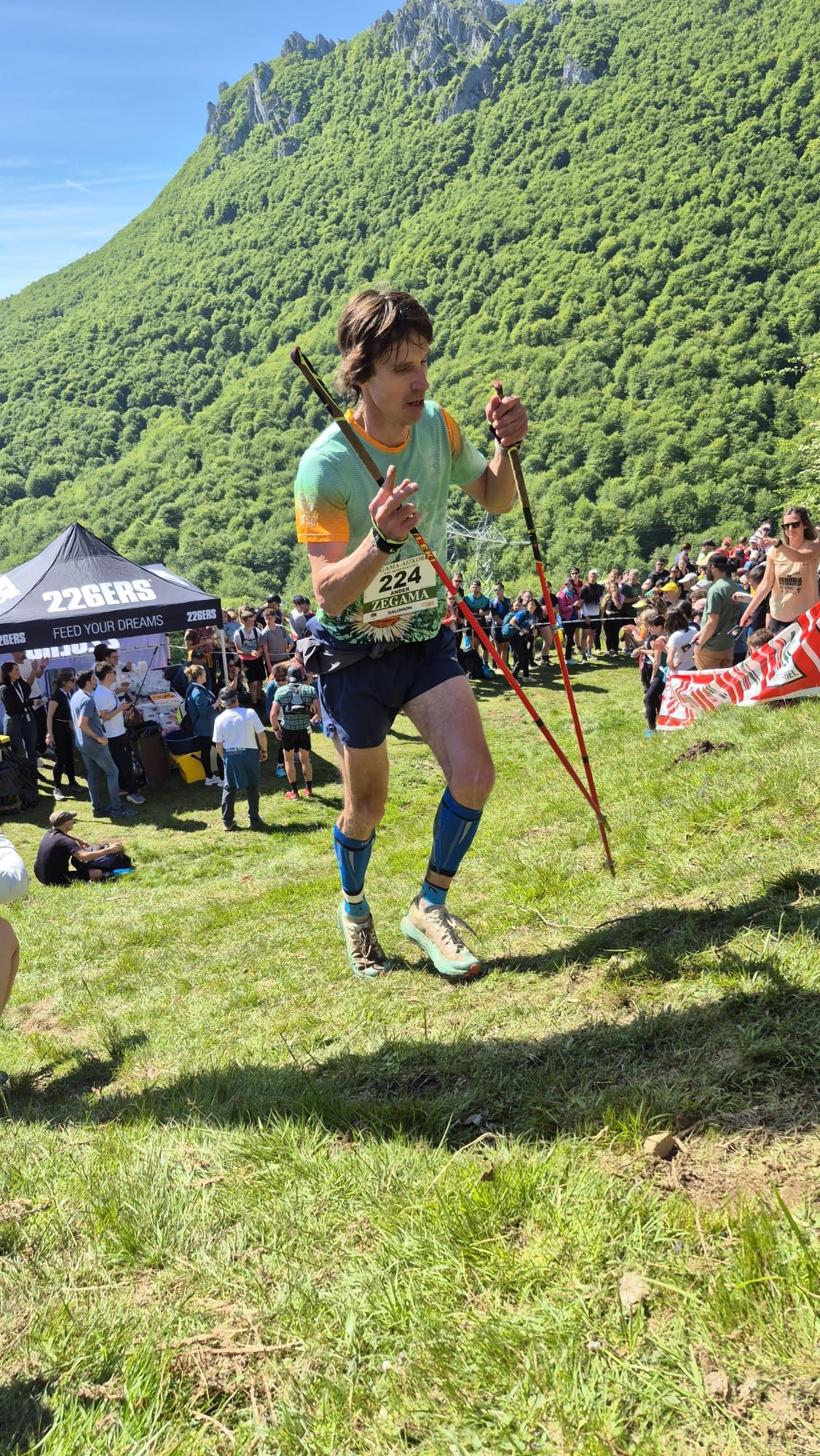 Los corredores, a su paso por Sancti Spiritu