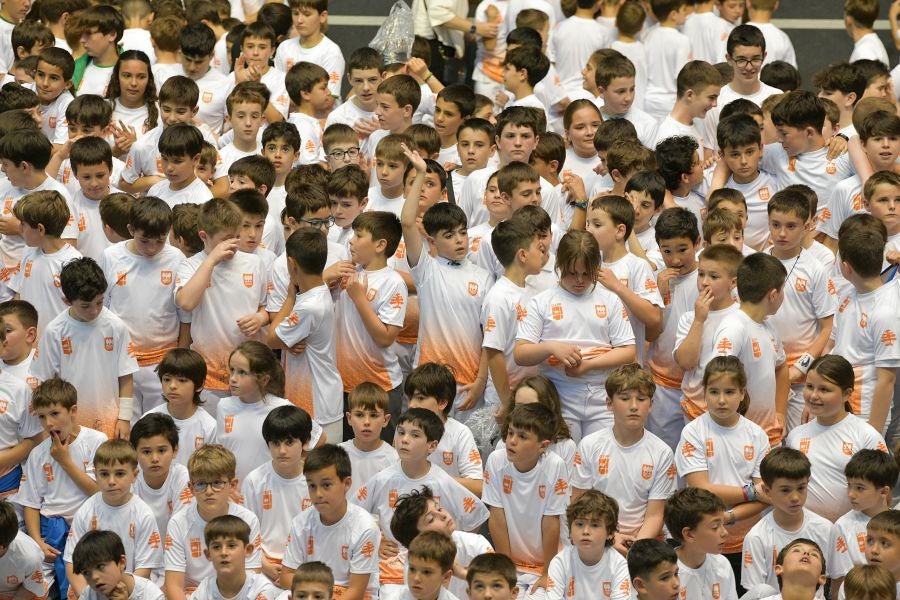 Harrobia eta festa, lagunartean