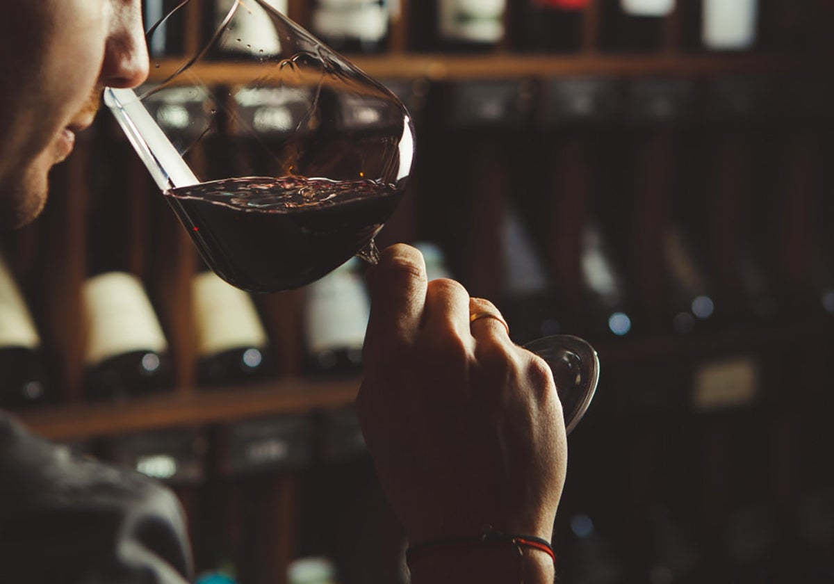 El sumiller, mucho más que un recomendador de vinos