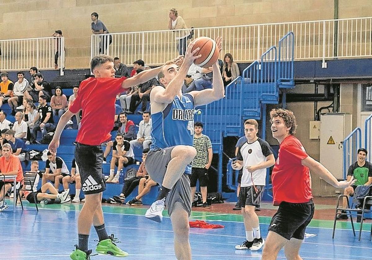 El III Torneo de Basket 3x3 volverá a la calle 7 de junio