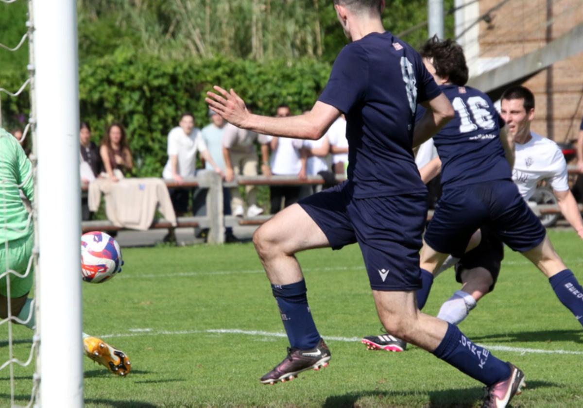 Ariznabarra y Getxo rivales del Zarautz en su camino a Tercera División