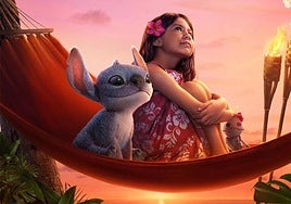 Stitch y Lilo, en un momento de calma.