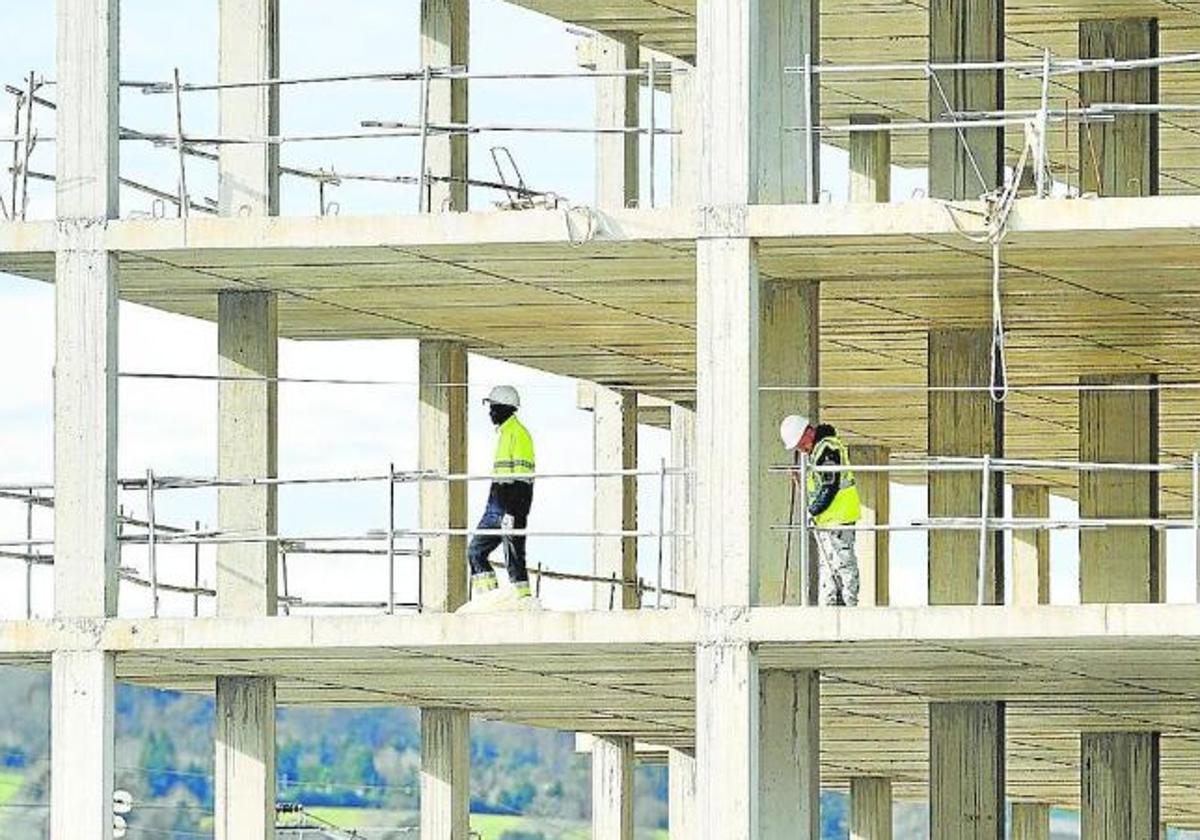 Laboral Kutxa prevé que Euskadi tendrá en 2036 un déficit de al menos 20.000 trabajadores