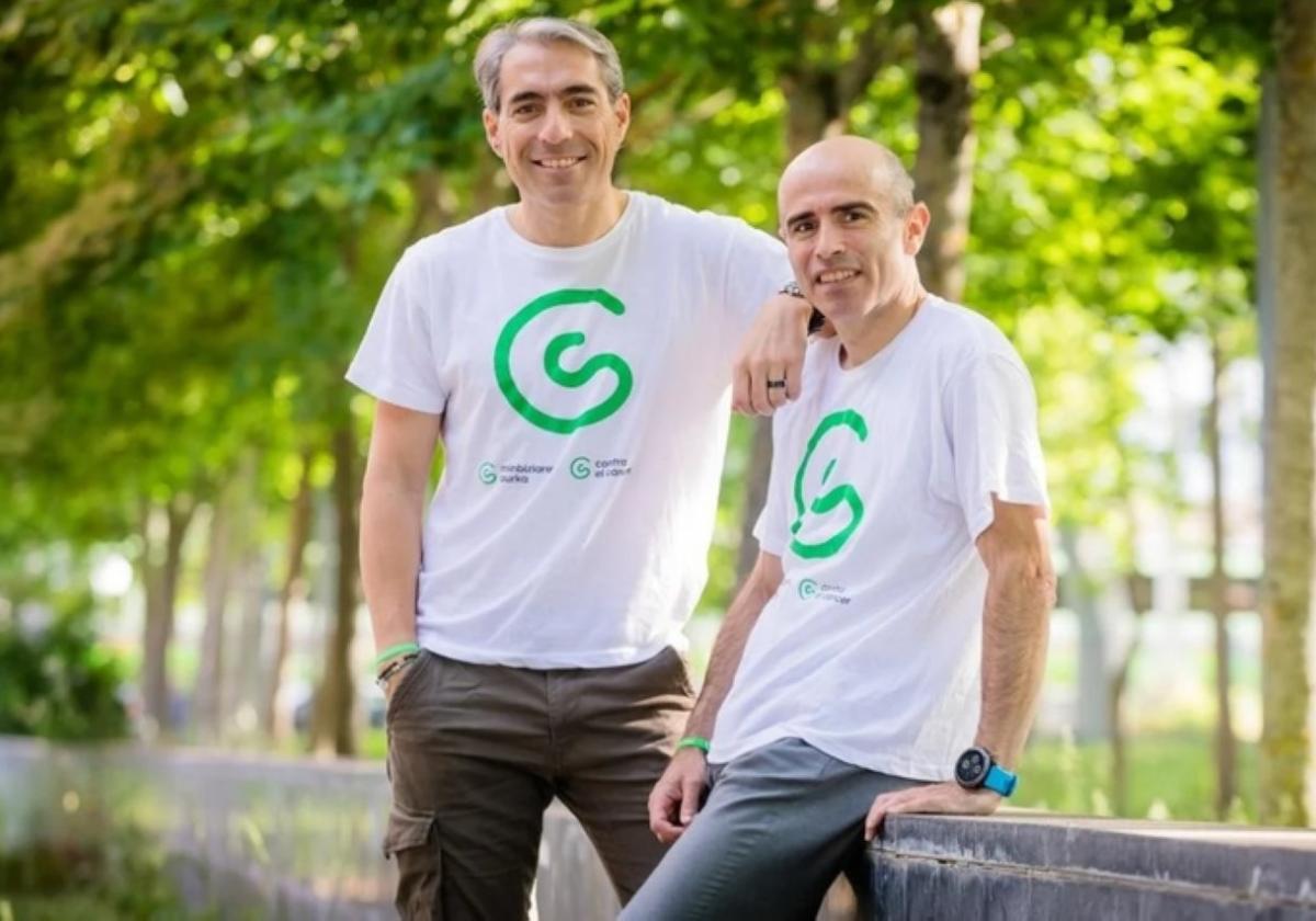Desafío entre los triatletas Raúl Pérez y Axier Urresti el viernes para recaudar fondos para la ACC en Álava