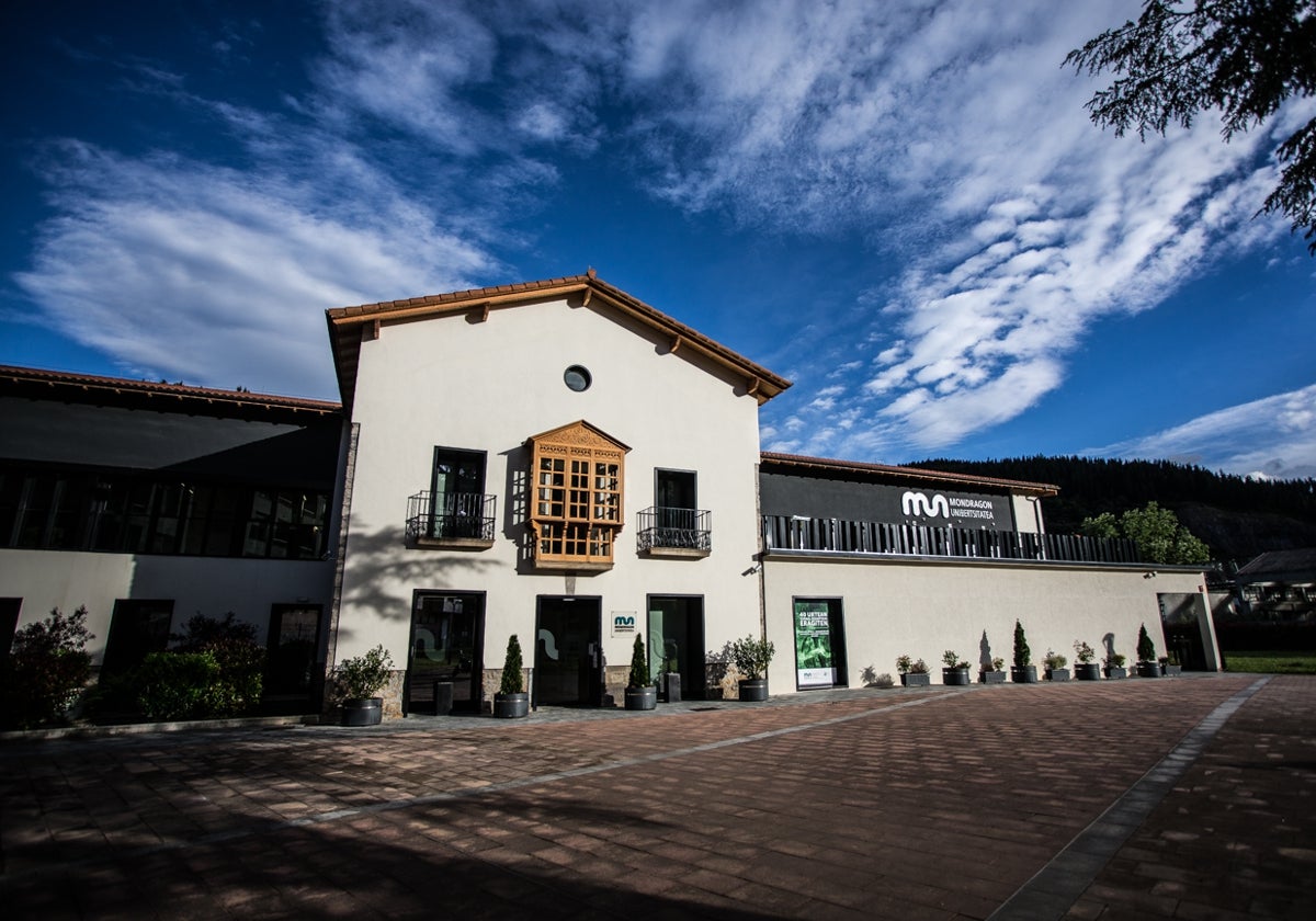 Mondragon Unibertsitatea amplia su oferta el próximo curso.