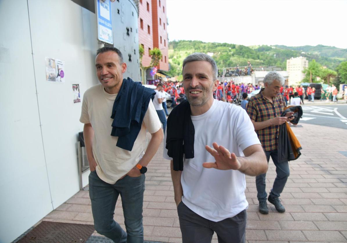 Sergio Francisco y Erik Bretos en un partido en Eibar.